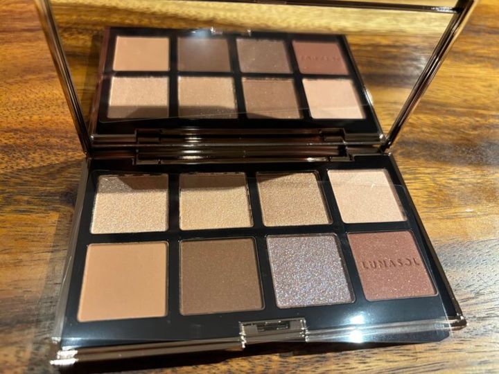 羽田のDuty Freeでルナソルのアイシャドウ、SEPHORAでビューティーブレンダーとクレンザー。