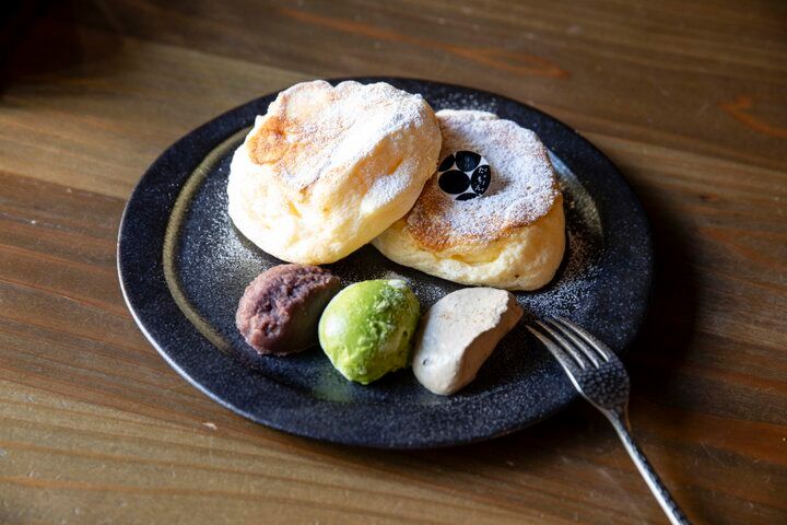 朝から幸せ、石川産の米粉パンケーキでモーニング♪金沢・ひがし茶屋街「Cafeたもん」