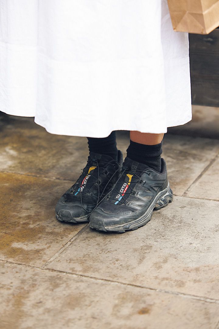 どんなコーデにも合わせやすくておしゃれ！モノクロスニーカー10選