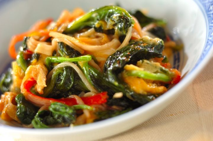 ホウレン草と卵のオイスター炒め