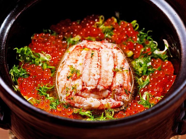 麻布十番『kiso』の「毛蟹といくらの贅沢土鍋ご飯」