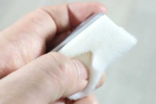 ダイソーのKM フラットブラシ 02の毛の密度