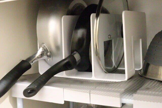 ダイソーのブックエンドの活用術