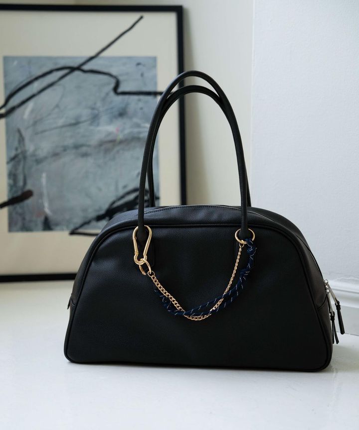 画像1: 出典：and ST