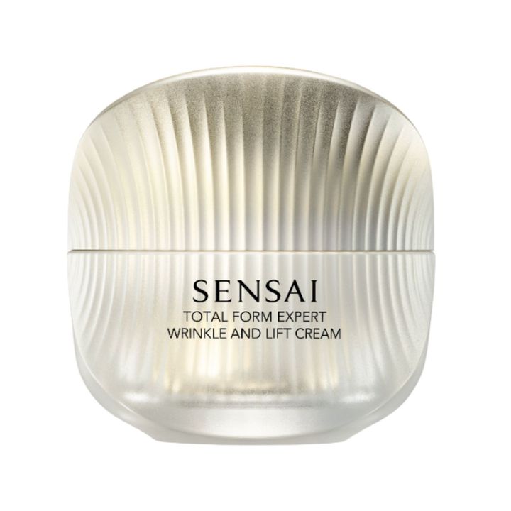 濃密なクリームが肌をキュッと引き締め、埋もれた骨格を掘り起こし、引き締まった横顔へ。トータルフォルムエキスパート リンクルアンドリフトクリーム 50㎖〈医薬部外品〉 ¥33,000／SENSAI