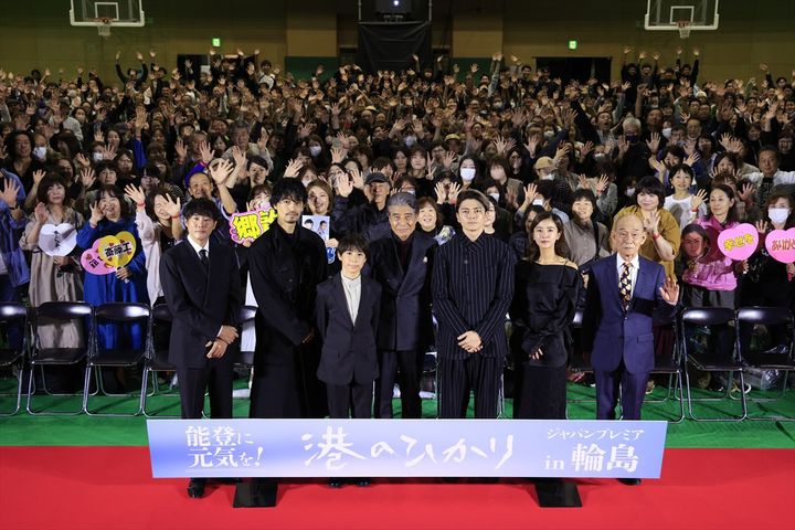 映画『港のひかり』ジャパンプレミアin輪島 ～能登に元気を～ 第三部より （C）2025「港のひかり」製作委員会 width=