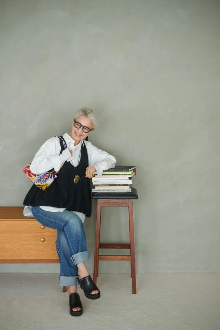 ～Cute～ デニムは“501”が私の定番。 いまならひらりとしたベストで少し甘いスタイルも