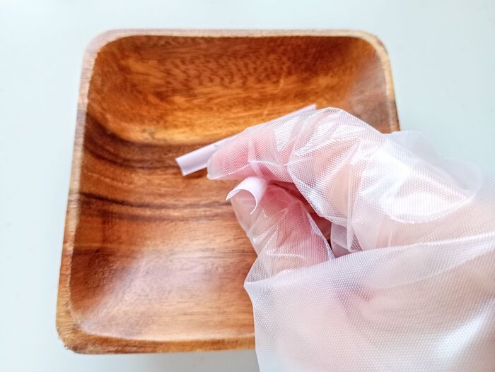 ゆでたまごをスパッとキレイにカットする裏ワザ。可愛すぎる！お花の飾り切りのやり方も♪