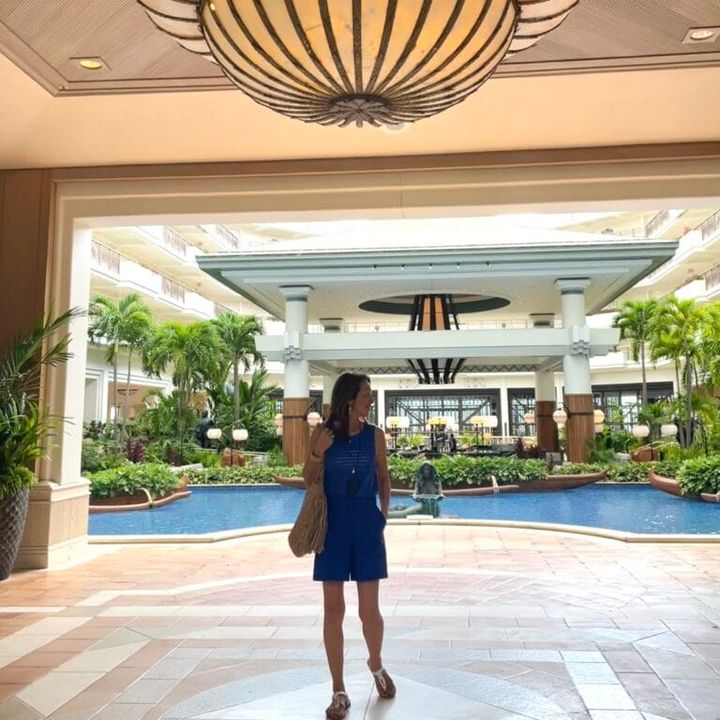 中道さん_マウイ島旅行_＠ホテルエントランス