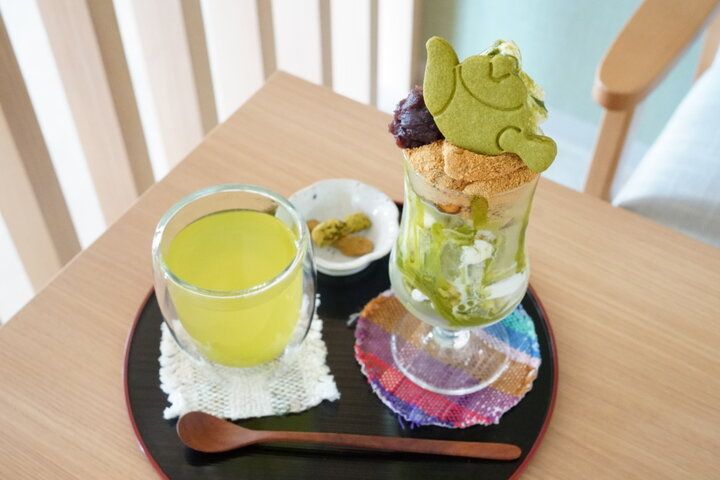 飲み比べセットや贅沢パフェも。大台町の自然が育んだ伊勢茶の魅力を発信「kikicha cafe」