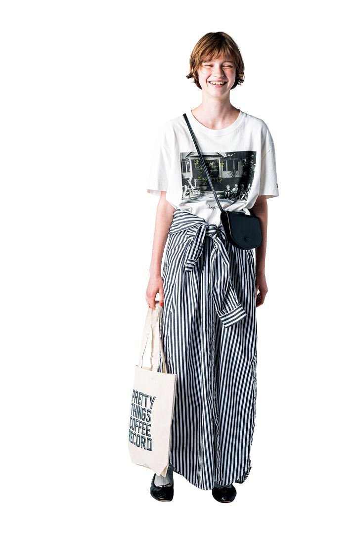 今旬なのは、レザーバッグとトートバッグの2個持ち！おすすめコーデ4選