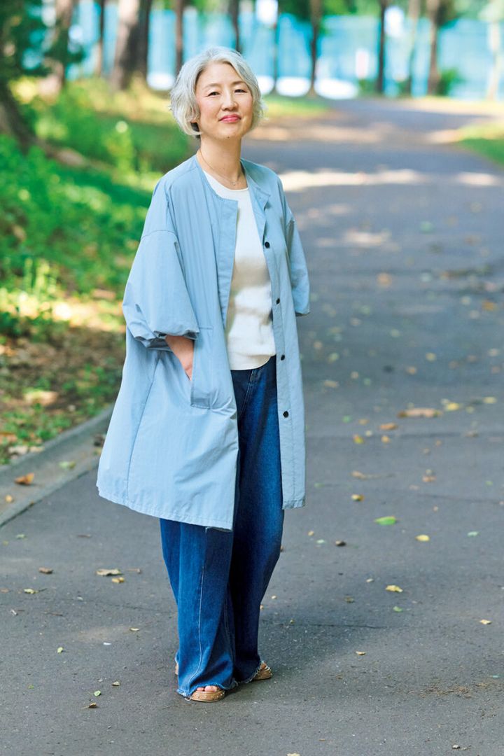 アウター／アドーア（ADORE）