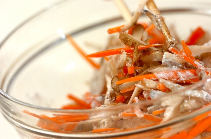 お箸が止まらない！ゴボウのサクサク揚げ by 杉本 亜希子さんの作り方2