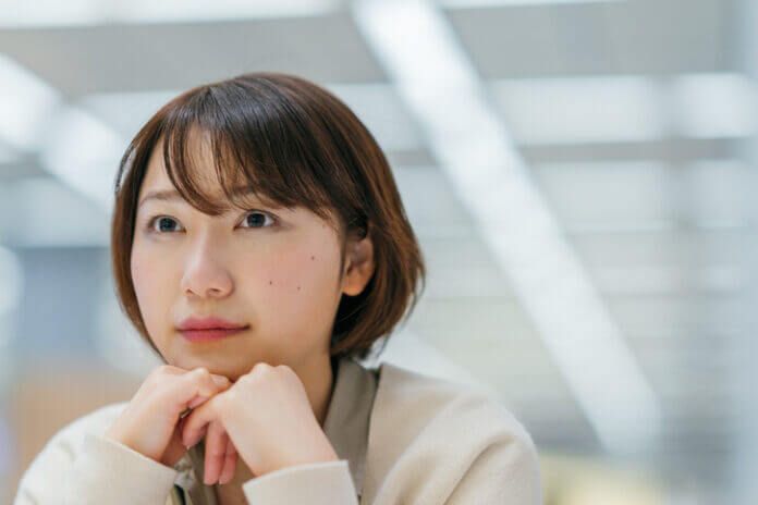 年下男子が見せる脈ありサイン9選｜好意を見抜くポイント