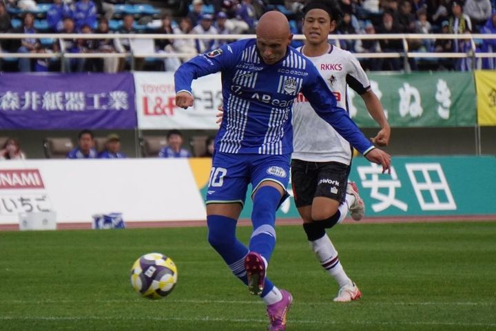 愛息誕生を祝う先制弾！モンテディオ山形FWディサロ燦シルヴァーノ「彼にささげるゴールになった」