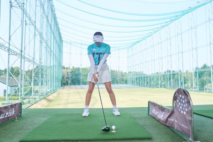 女子プロが教えるヘッドが走るコツ！腕とクラブを鞭のように使う