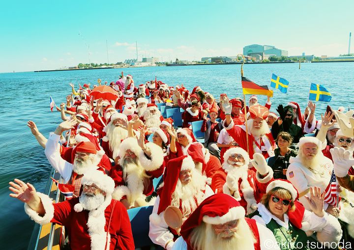 2025年デンマークで開催された世界サンタクロース会議の様子