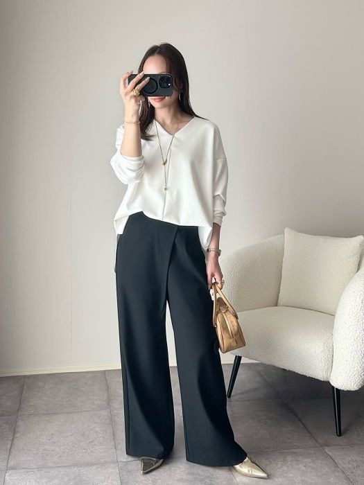 GUのブラックの「ラップスラックス」