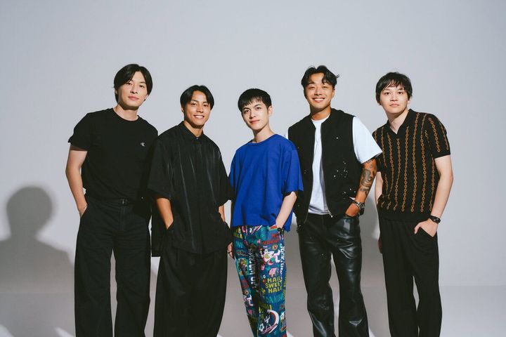 Prime Video『ラブ トランジット』シーズン3 参加者 （左から）ゆうやさん、イッセイさん、ひろきさん、ヒロさん、ユウマさん