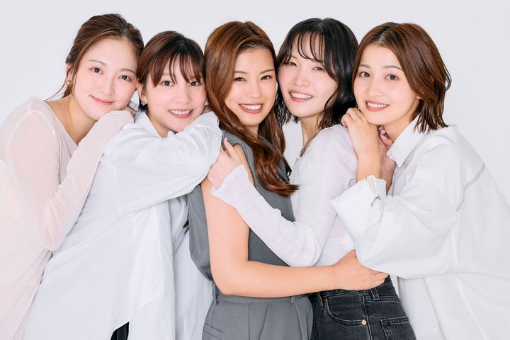 Prime Video『ラブ トランジット』シーズン3 参加者のミクさん、しおりさん、ユリさん、ひなこさん、みゆうさん