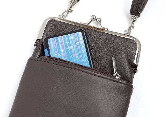 背面側ジップポケット