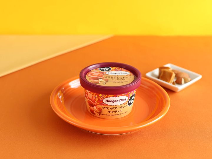 ミニカップ『クランチアーモンドキャラメル』 イメージ