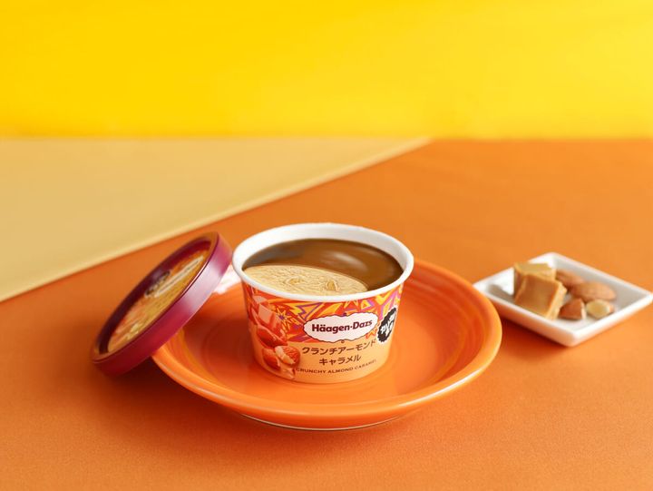 ハーゲンダッツ ミニカップ「クランチアーモンドキャラメル」