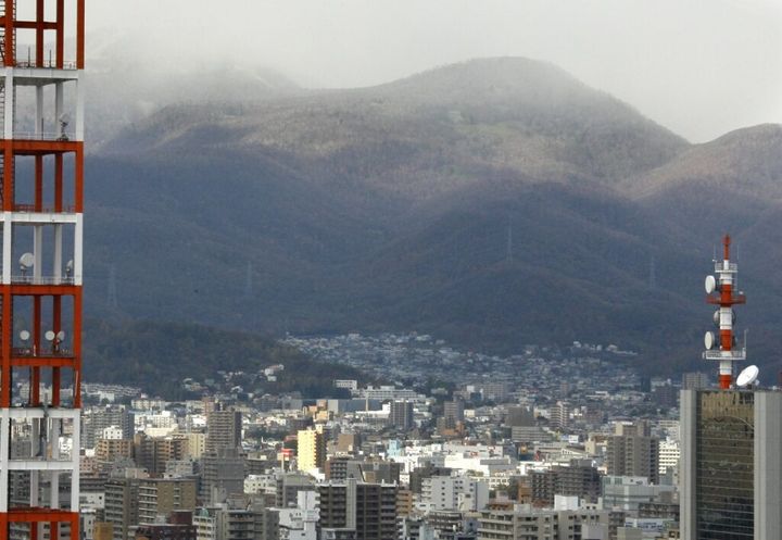 各SNSのトレンドに20日、「初冠雪」の文字が突如浮上しました。