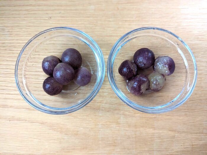 ぶどうの皮、こんなに簡単にむけるなんて！驚きの〈裏ワザ〉3つ試してみた♪