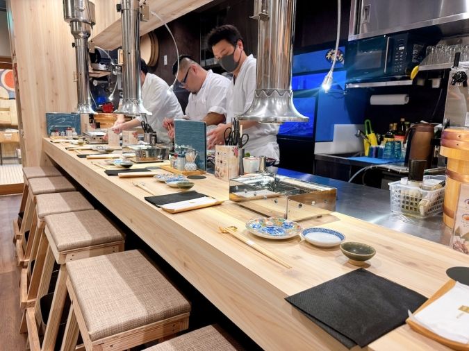 博多のうお焼き 喜水丸 今泉店 カウンター席