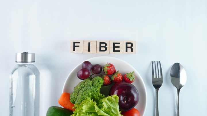 『繊維神話』を科学が覆す。本当に便秘に効く食べ物は？