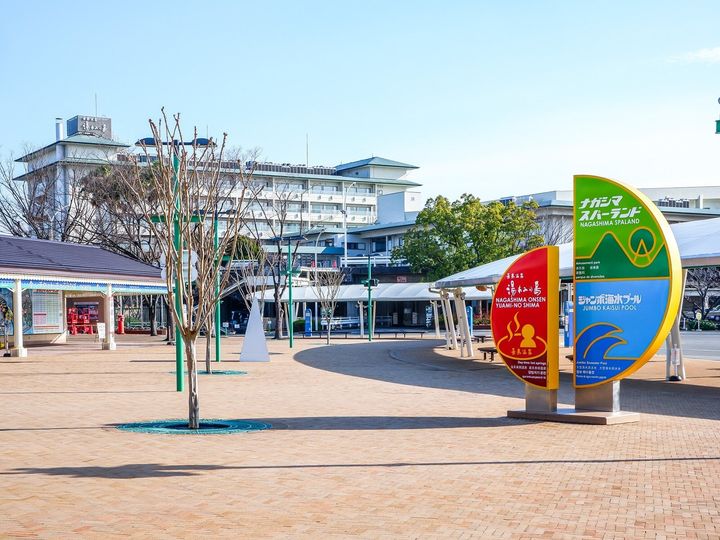 All About ニュース編集部が全国250人を対象に実施した「夜景が美しいと思う温泉地」に関するアンケートの調査結果から、「夜景が美しいと思う三重県の温泉地」ランキングを発表！ 2位「長島温泉」を抑えた1位は？