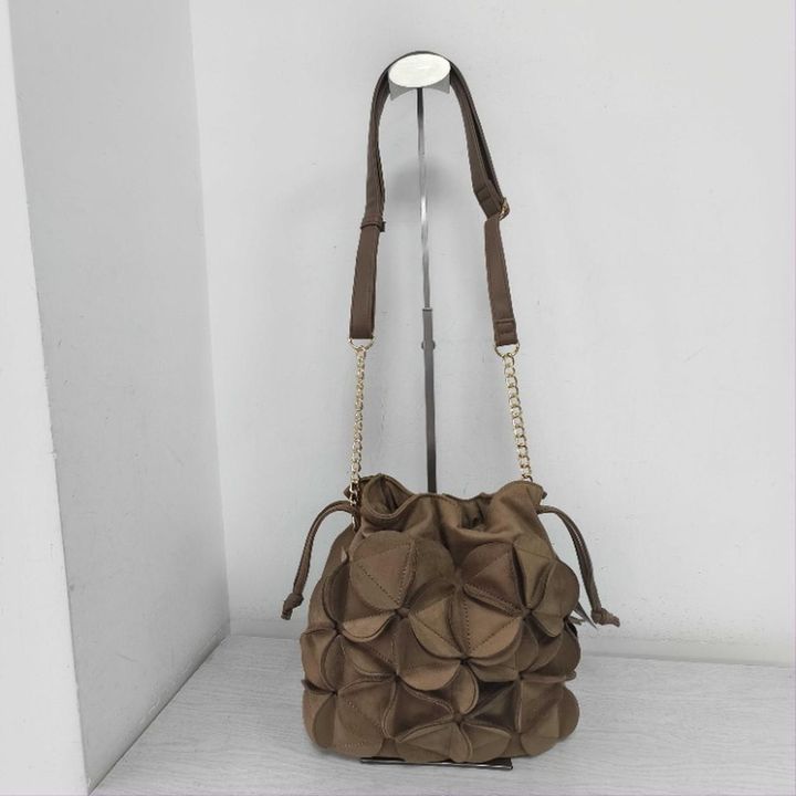 画像1: 出典：しまむら