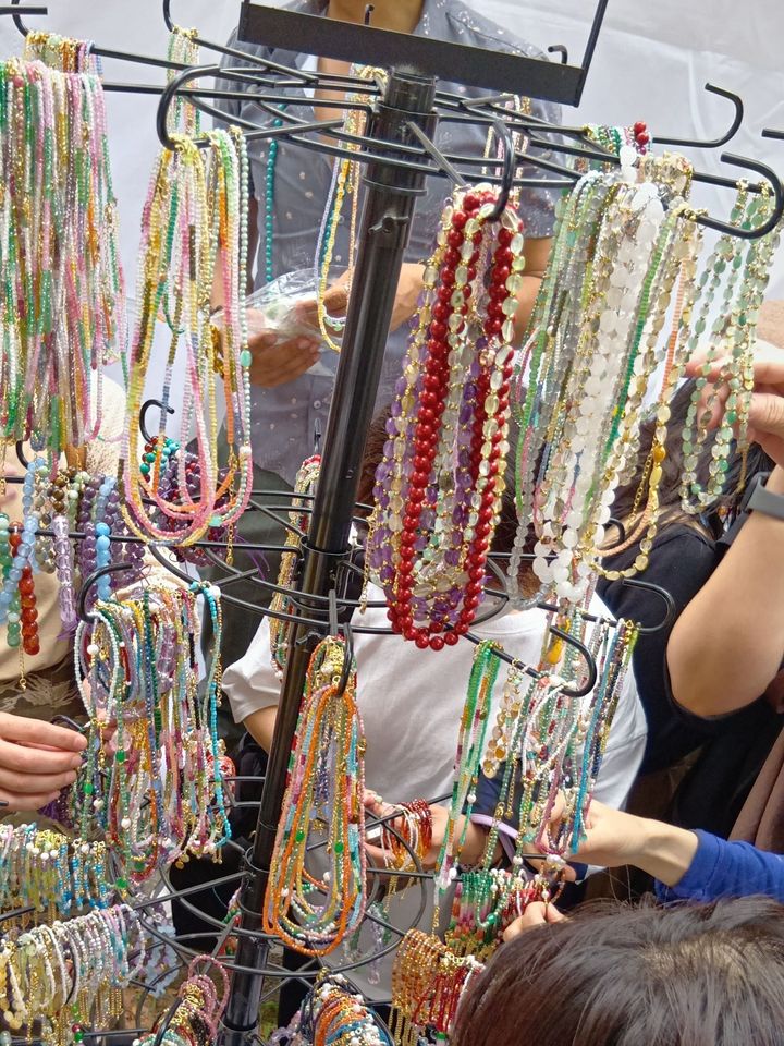 アフター万博で万博ロス解消！世界横丁で半額アクセ＆トゥアレグシルバーGET～！