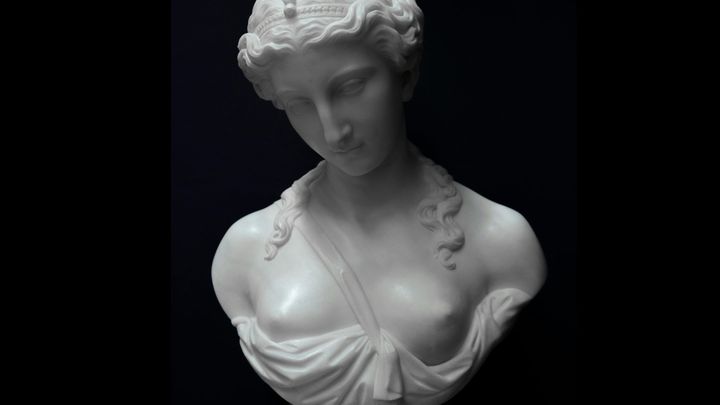 胸のサイズと自信の関係、なぜ今“測る”のか？