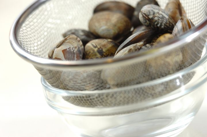 白身魚とアサリのワイン蒸しの下準備2
