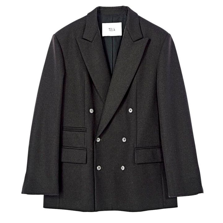 ジャケット￥86,900（テラ／ティースクエア プレスルーム）