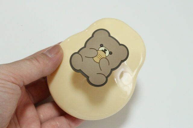 ダイソー シャンプーブラシ（くま） 