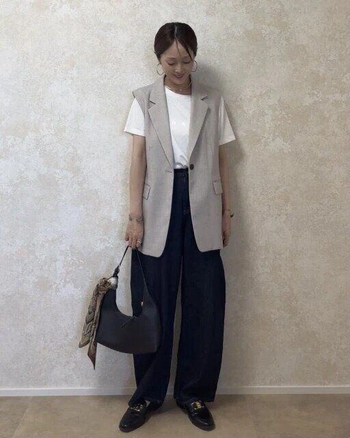 ユニクロバギーカーブジーンズジレコーデ