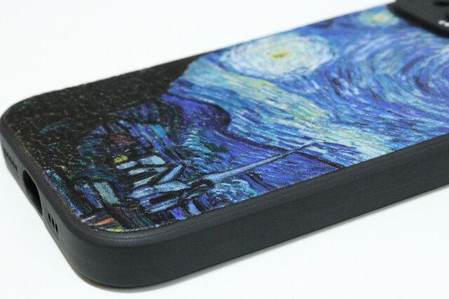 ダイソーの高クオリティなiP15/14用ケース 立体印刷 星月夜