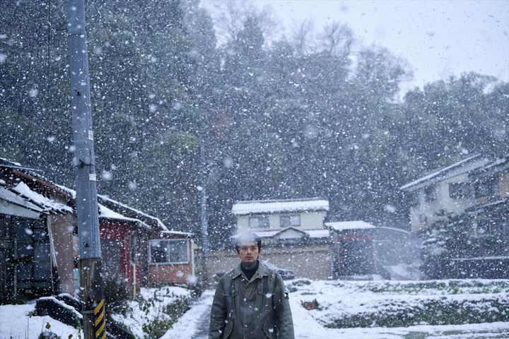 映画『しびれ』劇中スチール （C）2025「しびれ」製作委員会 width=