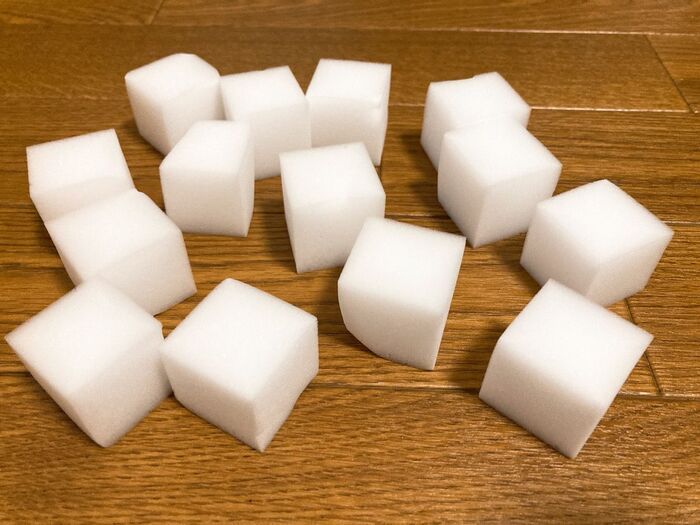 やっちゃった…！もう二度とツヤは戻らない。「メラミンスポンジ」NGな使い方まとめ