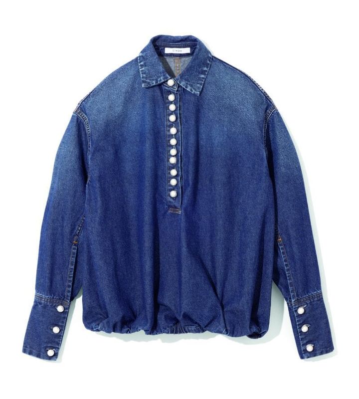CINOH〈チノ〉のデニムシャツ