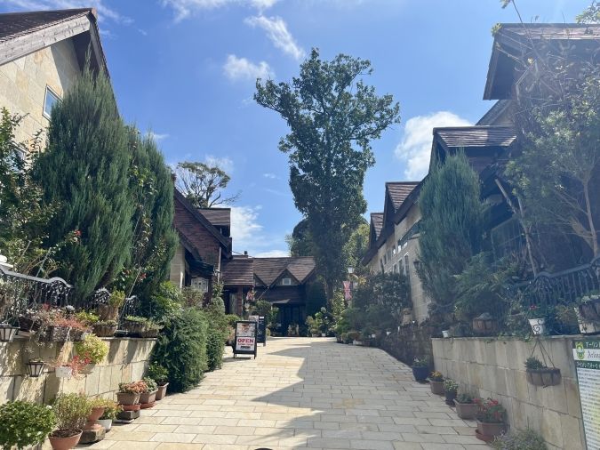 conne（コンネ）