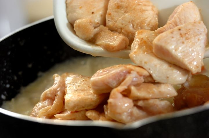 クリームシチューの作り方4