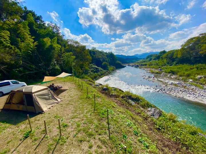 ワークマンの新作がコスパ最強！日常使いできるレディース寝具が優秀すぎる！