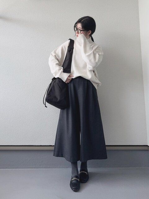 こなれモノトーンコーデ