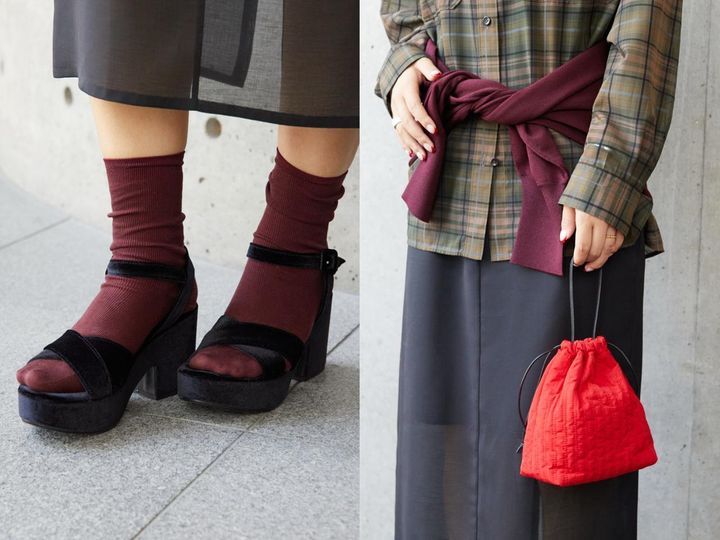 画像: 「ボルドー」を効かせたシーズンムード高める軽やかなシアーシャツスタイル