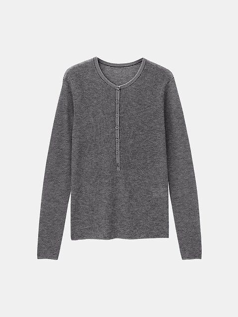 PLSTのシアーリブヘンリーネックセーター