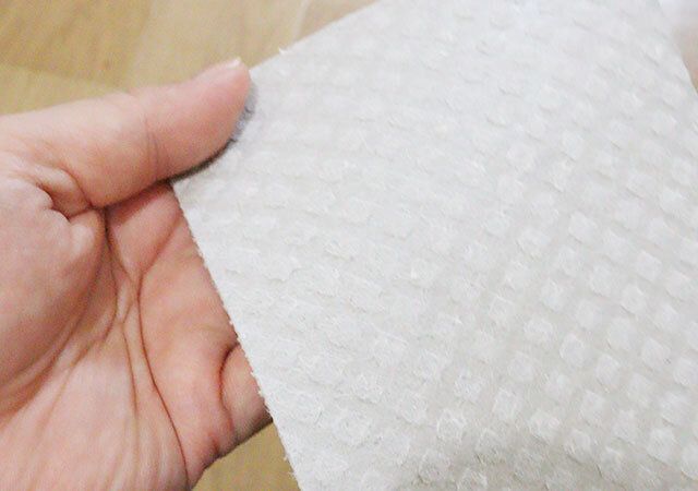 スタンダードプロダクツの2つに切れるバイオマス素材のセルロースクロスシート（グレー）